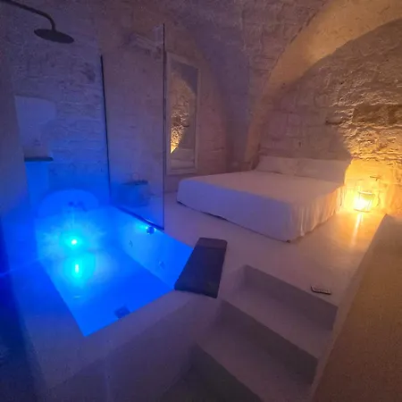 Amantia Suite Romantica Con Jacuzzi Privata