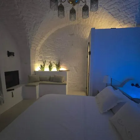 Amantia Suite Romantica Con Jacuzzi Privata * Ostuni